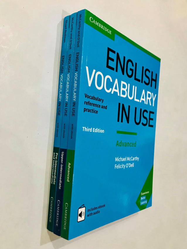 English Vocabulary In Use (3 cuốn)